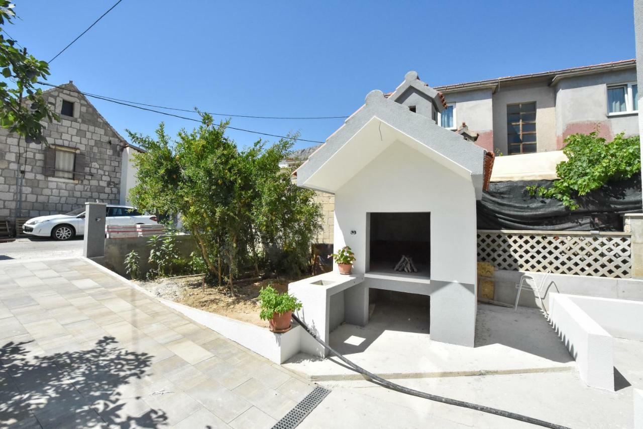 Apartmani Iva&Ante Dugi Rat Exterior foto
